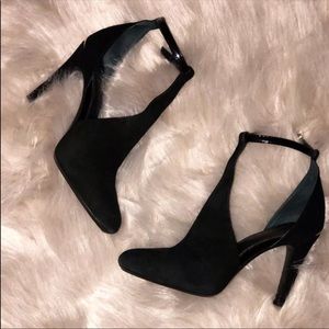 Calvin Klein booties 🎀